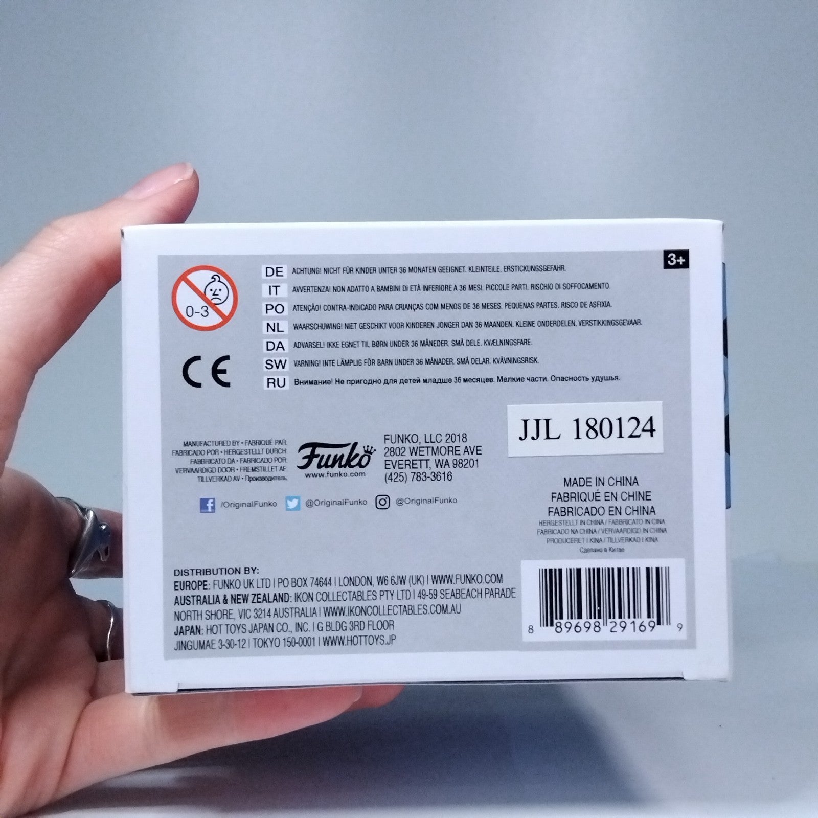 d7a74797-c90e-4f80-b101-871a84f8682c