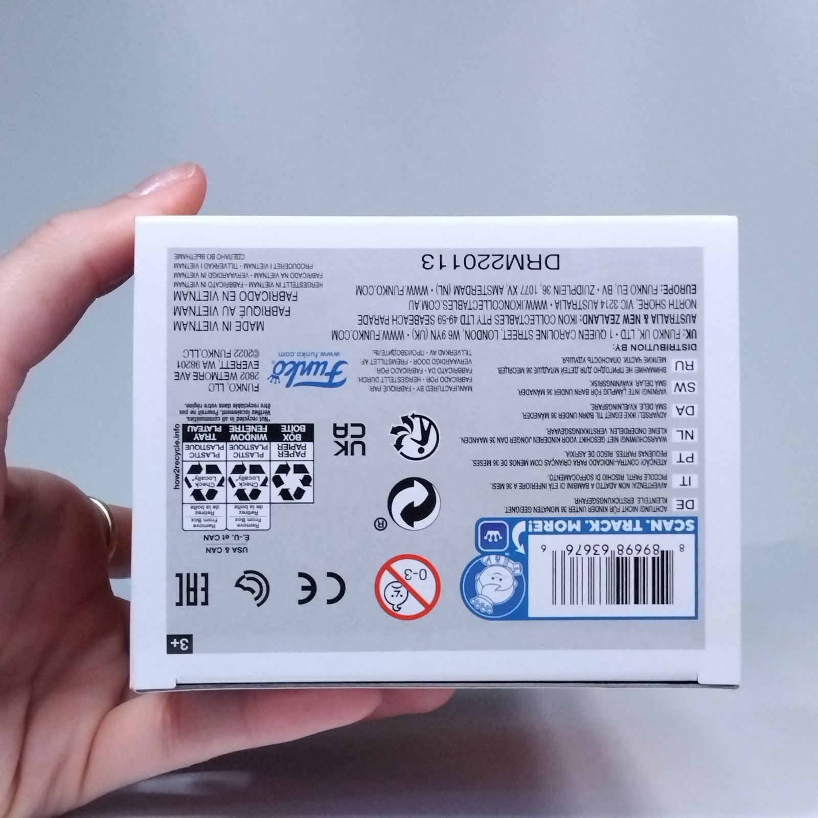 e3363f21-65b1-43a5-ab27-d433d409c889