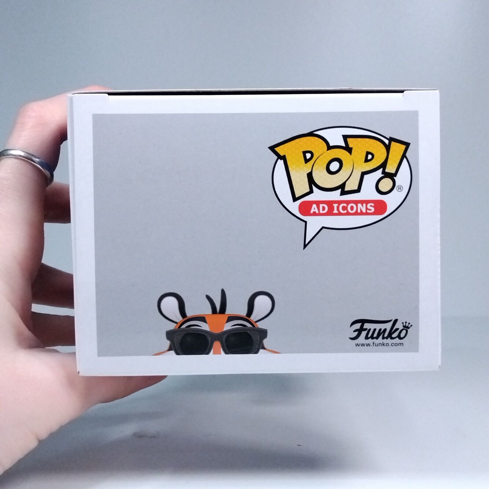 Funko Pop! Ad Icons Frosted Flakes Tony the Tiger Sunglasses Hollywood #63