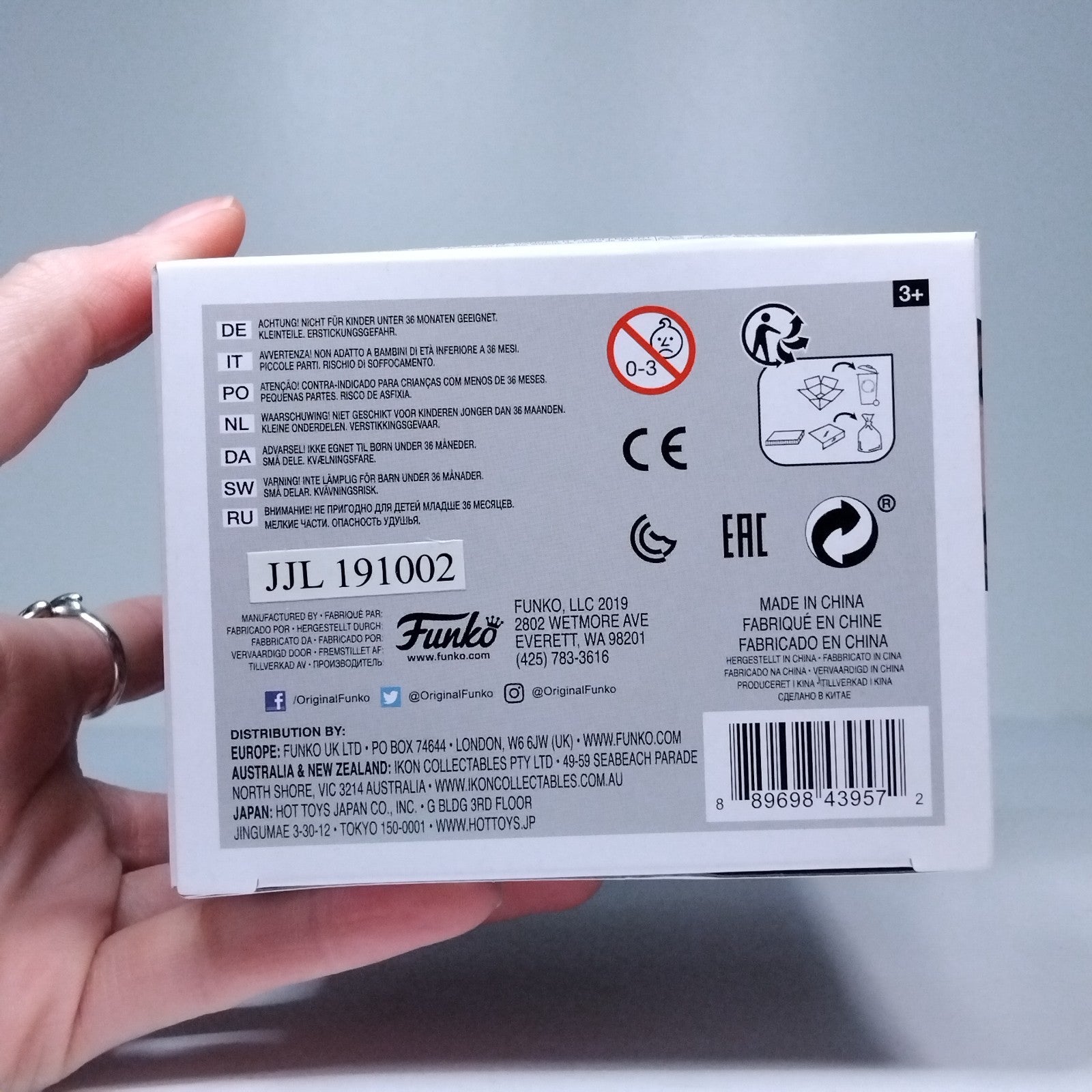 8b5e1ad5-b0f6-4e90-859e-eb4c074408ff