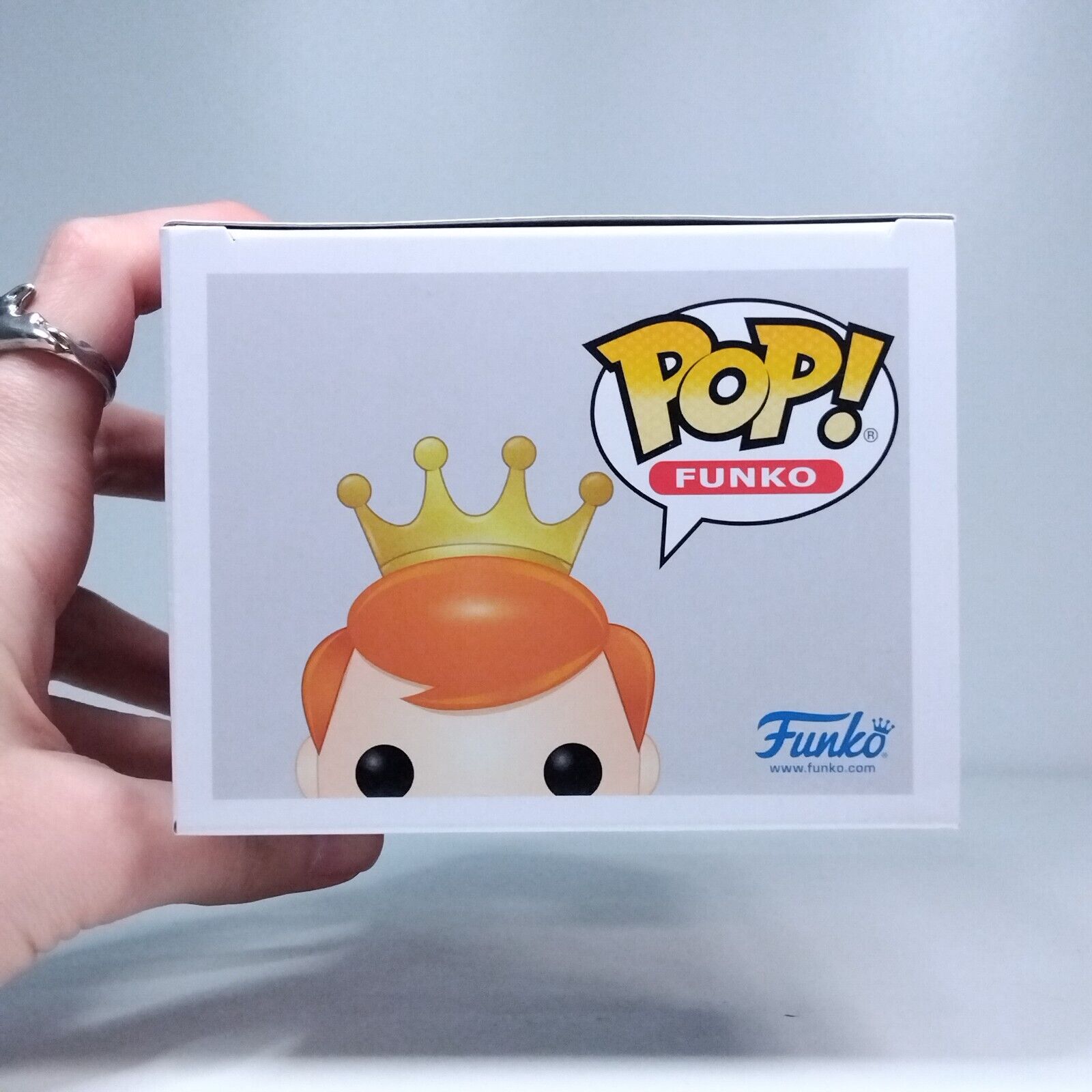 Funko Pop! Marvel Freddy Funko as Thor 4,000 Pcs #SE