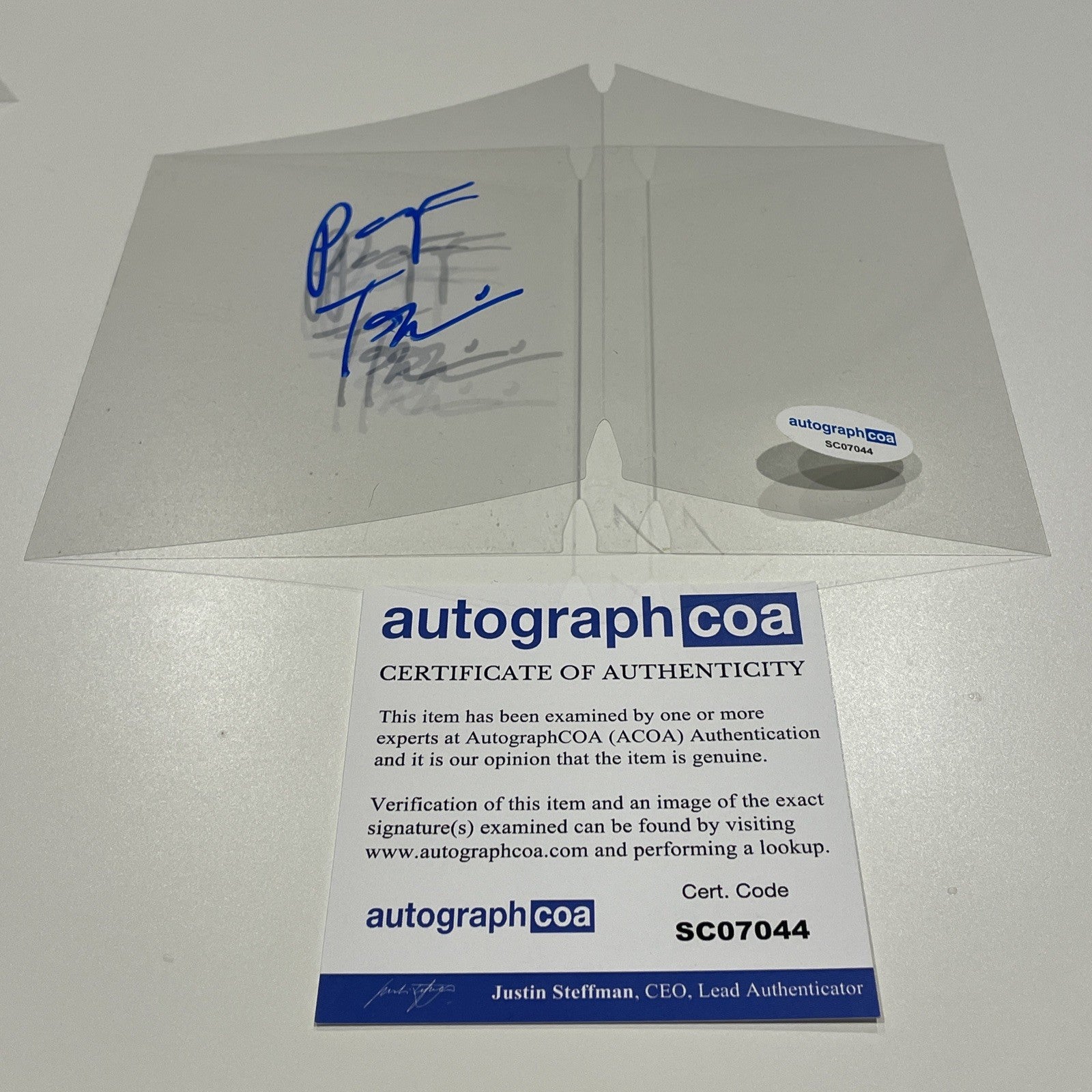 050cbad7-8d06-4943-8bac-828e9f3af386