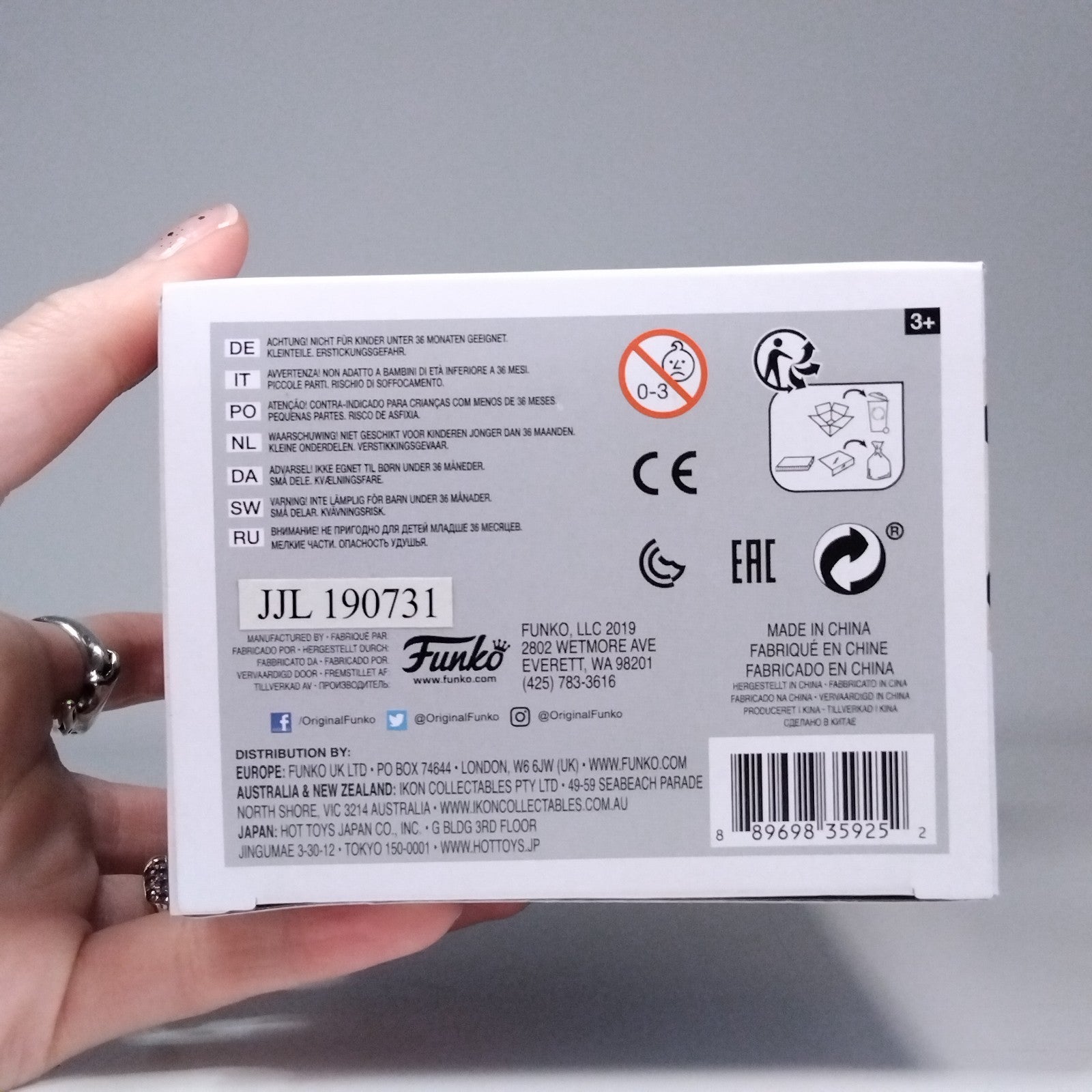 8901df99-90bf-443c-bdb6-f45b07bf9269