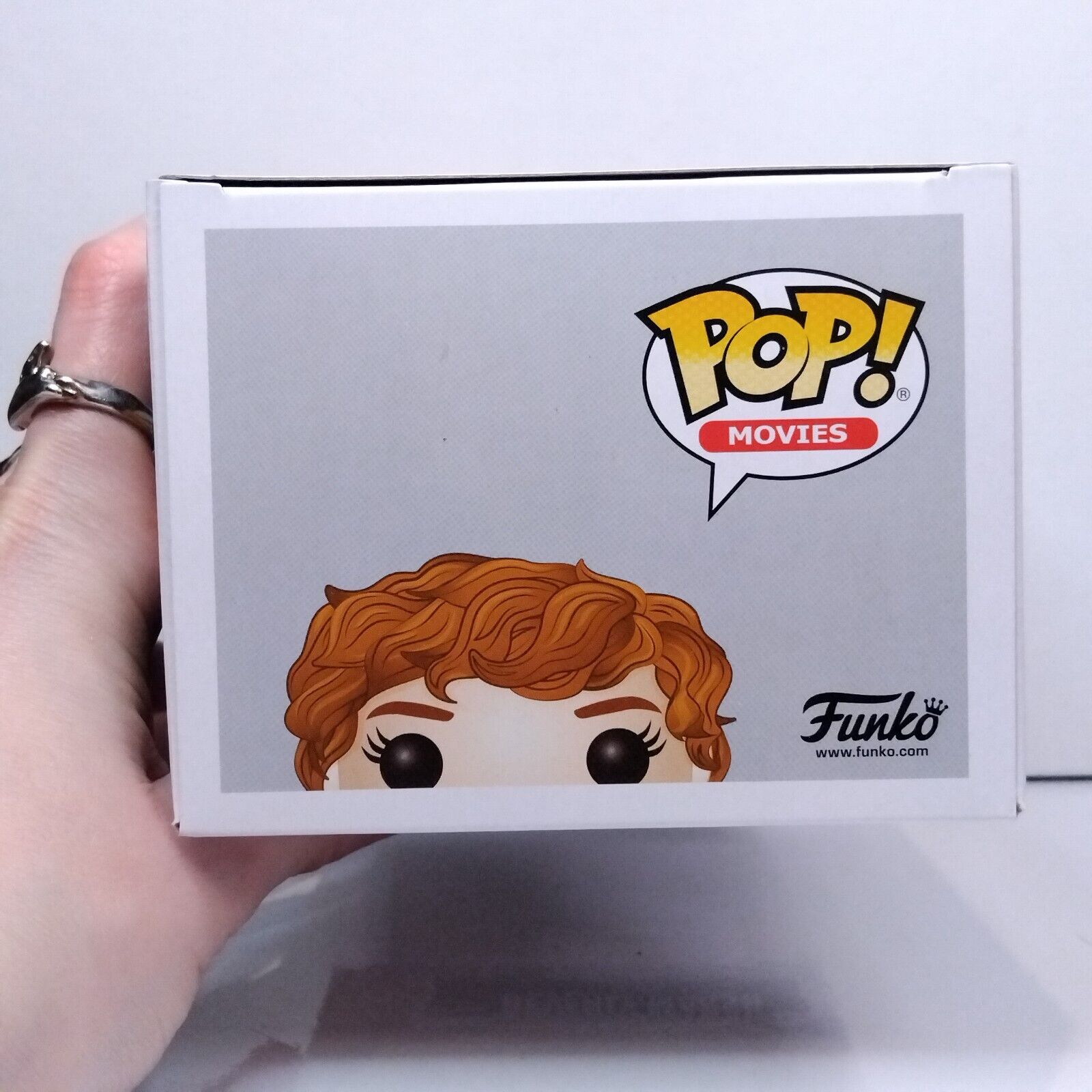 Funko Pop! Movies Horror IT Beverly Marsh Signed Sophia Lillis COA #539