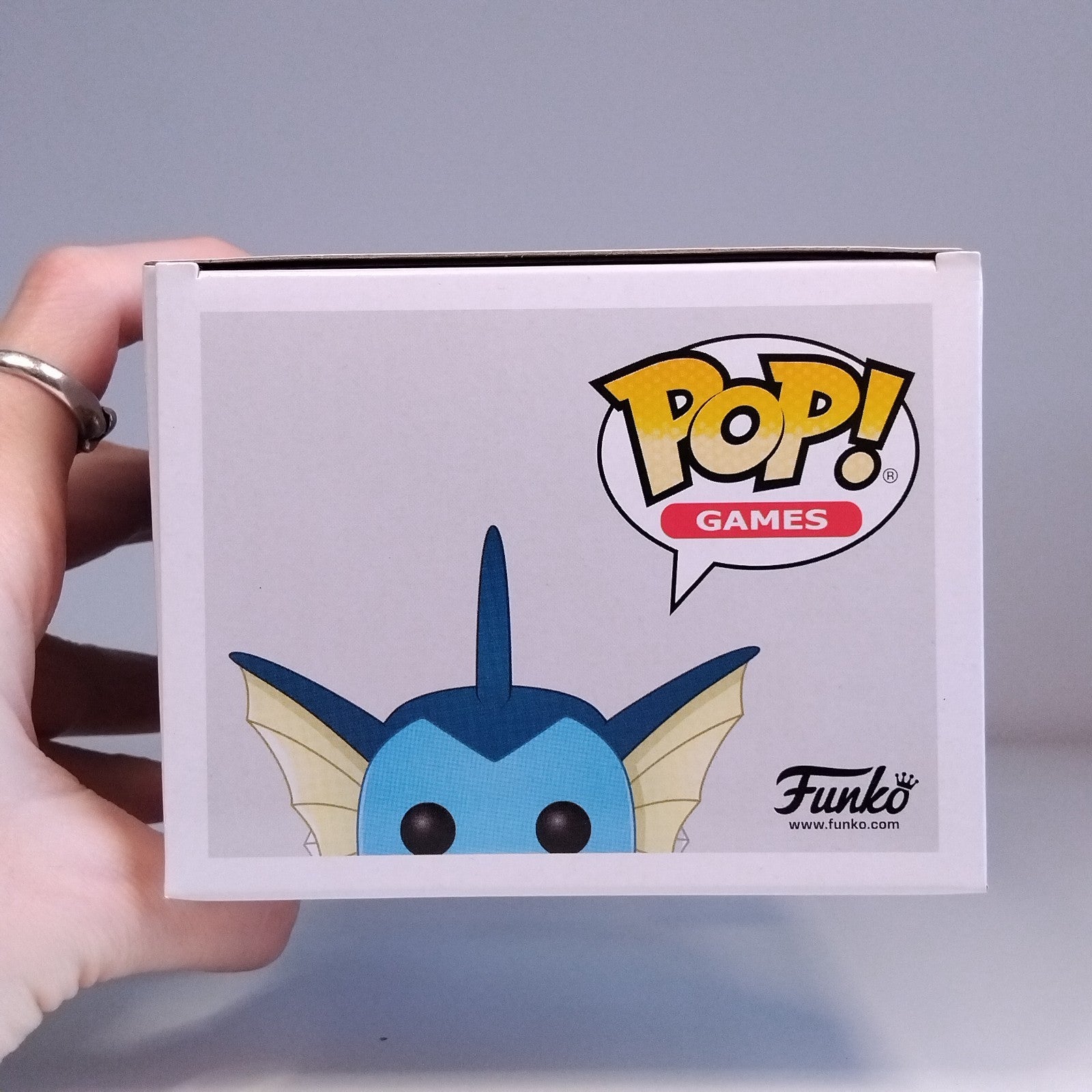 ee3a2839-05f2-4bdd-ac66-4be7bd7251b7