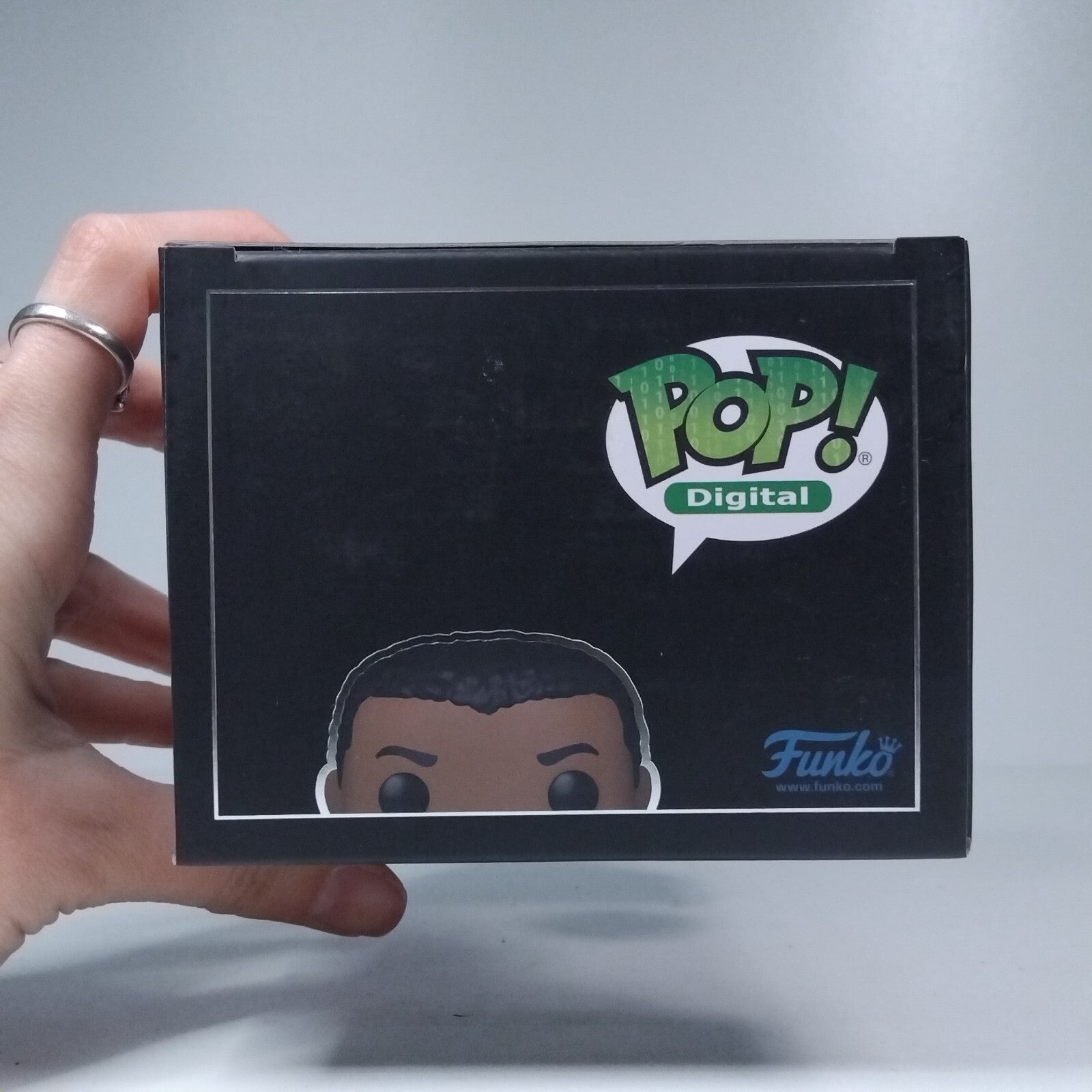 Funko Pop! Digital DC Heroes Superman Earth 23 4,250 Pcs #84