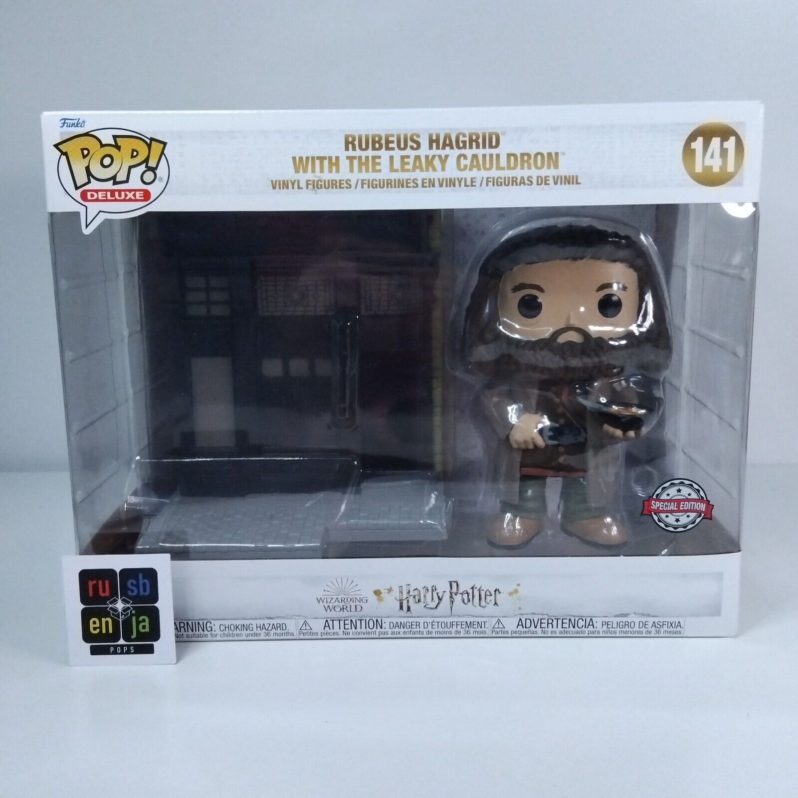 Funko Pop! Harry Potter Rubeus Hagrid with the Leaky Cauldron #141