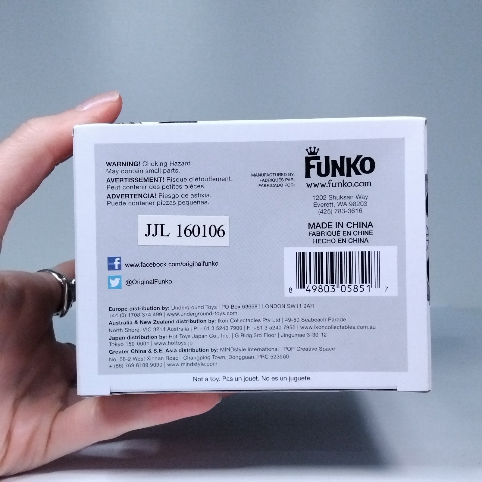 ae888afa-929d-41c4-88cd-438a69d9c6ab