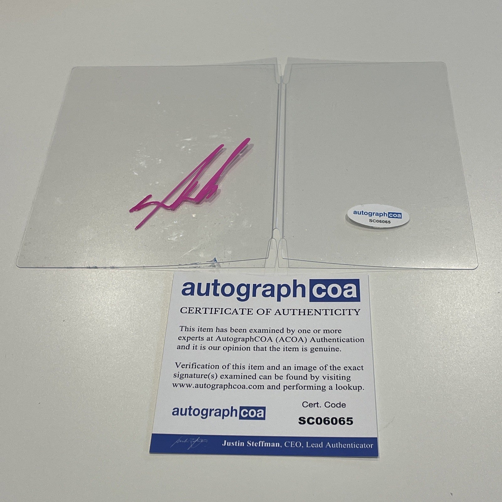 f0d4f69d-9e34-4db5-b20c-3b67d473b9d0