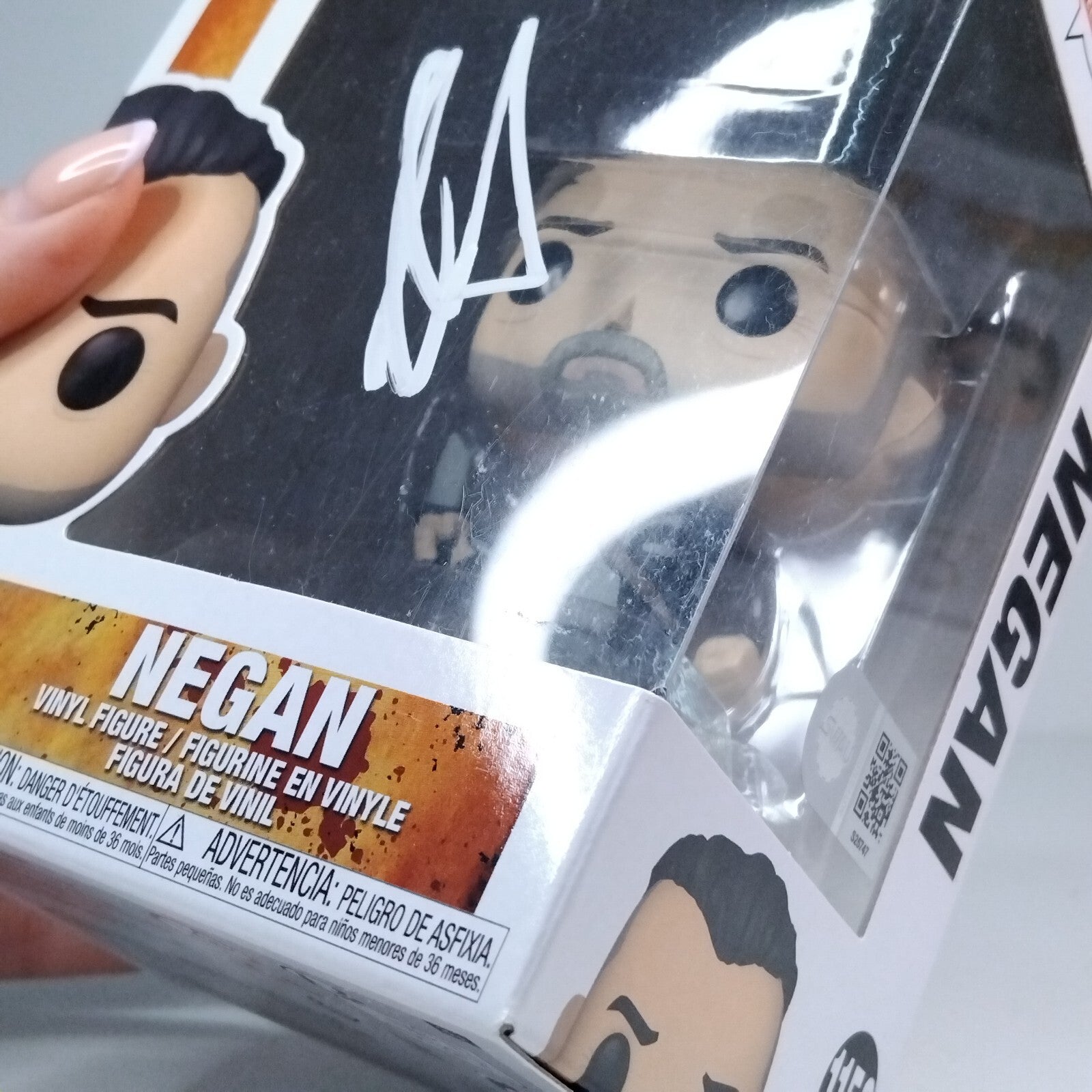 Funko Pop! TV The Walking Dead - Negan Signed Jeffrey Dean Morgan COA #390 WS
