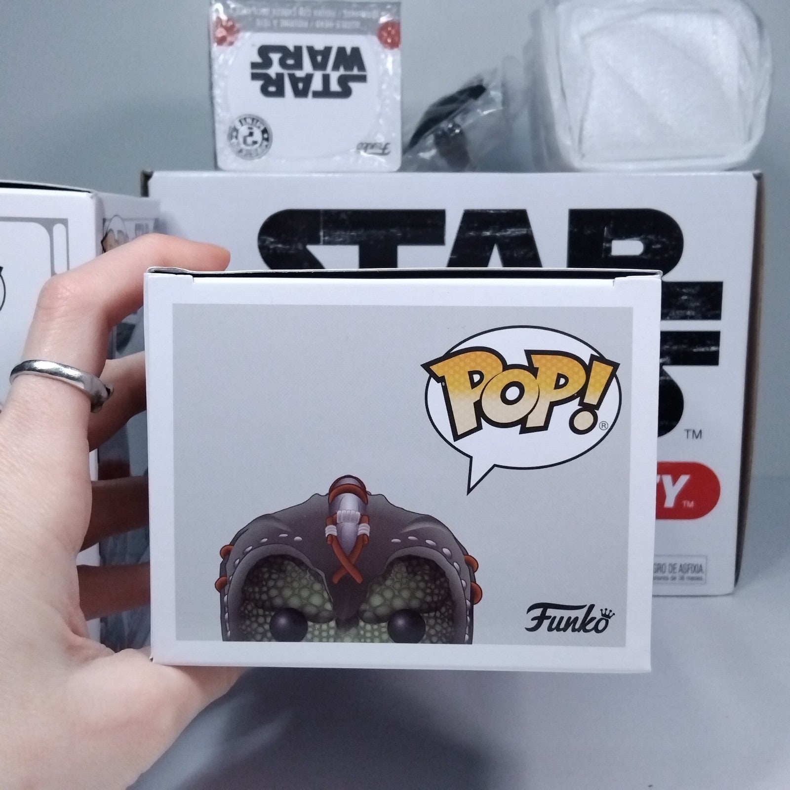 04b95624-8fb6-404a-81c1-000958f4f0ca