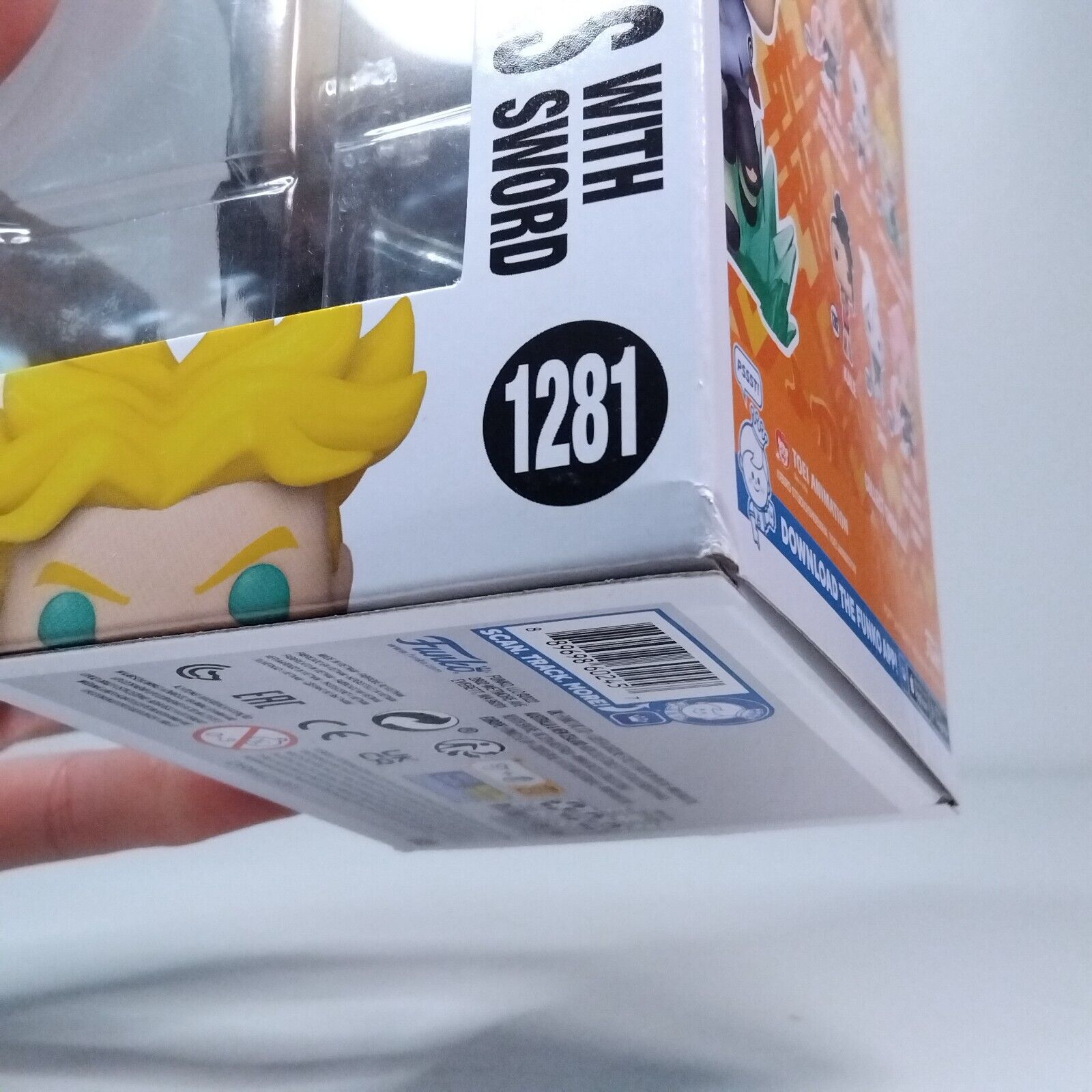 Funko Pop! Anime DBZ Dragonball Z Super Saiyan Trunks with Sword Glows #1281