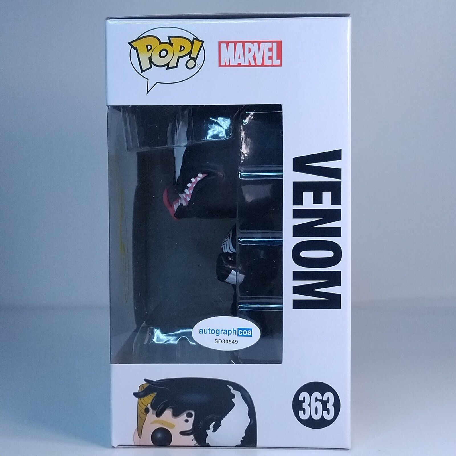 Funko Pop! Marvel Venom Signed Tom Hardy COA #363 WS