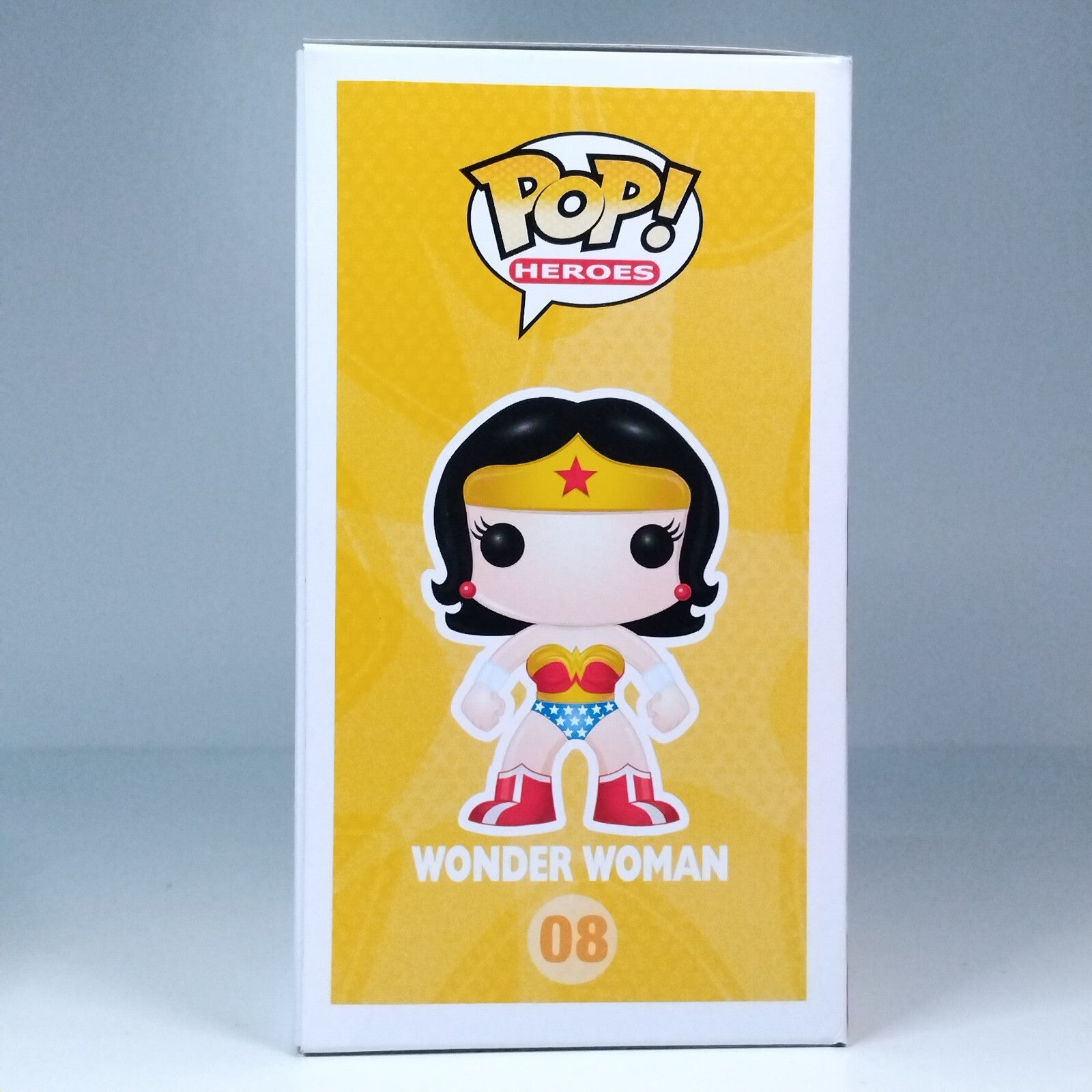 Funko Pop! DC Heroes - Wonder Woman Metallic Chase Edition #08