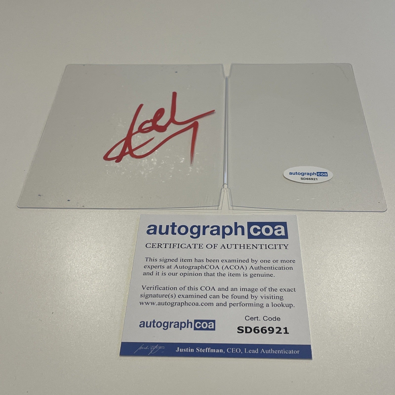 d8ff981c-ea6a-4b8d-a514-9a3289c6d5d6