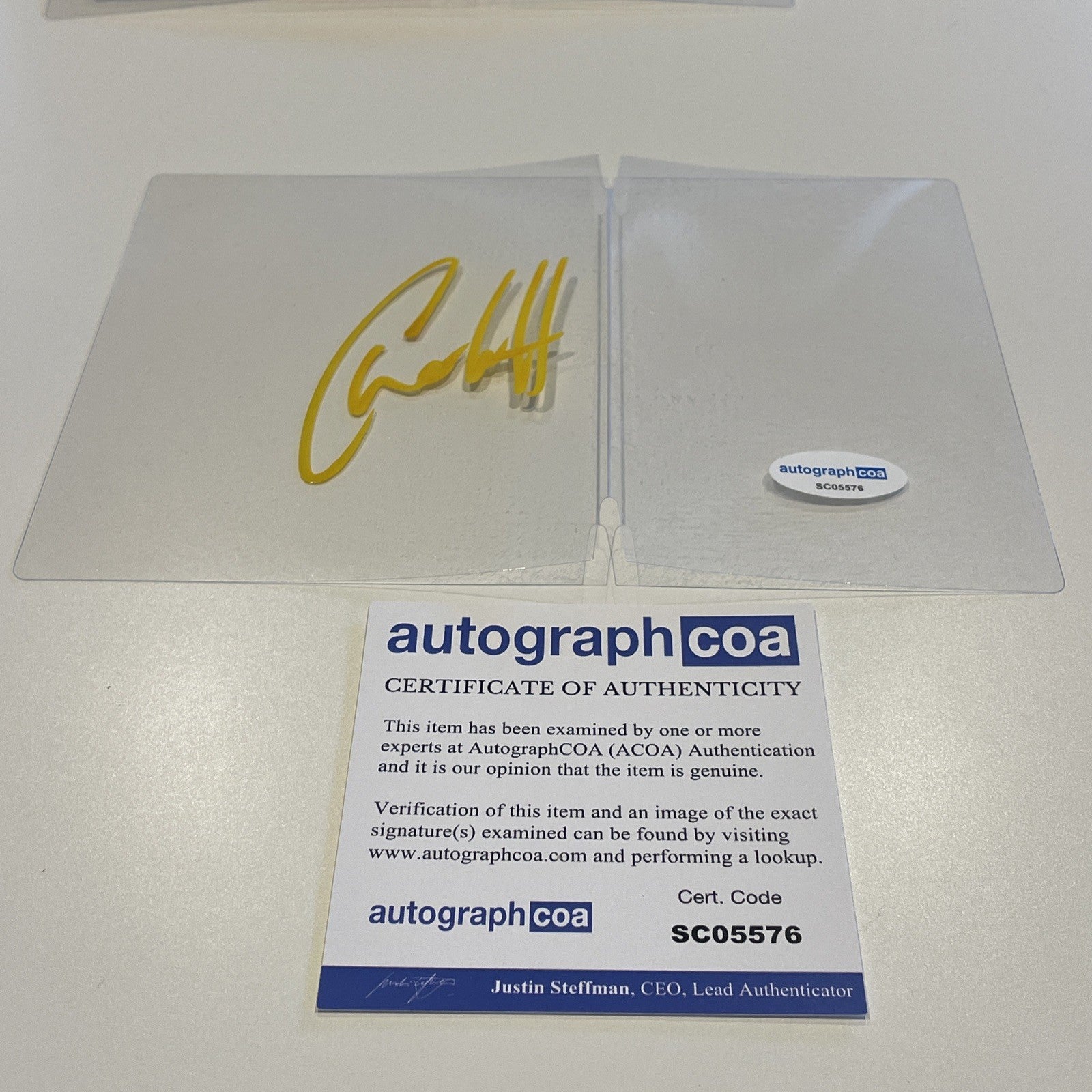 abc54d40-416e-466d-b57a-252e138d53c6