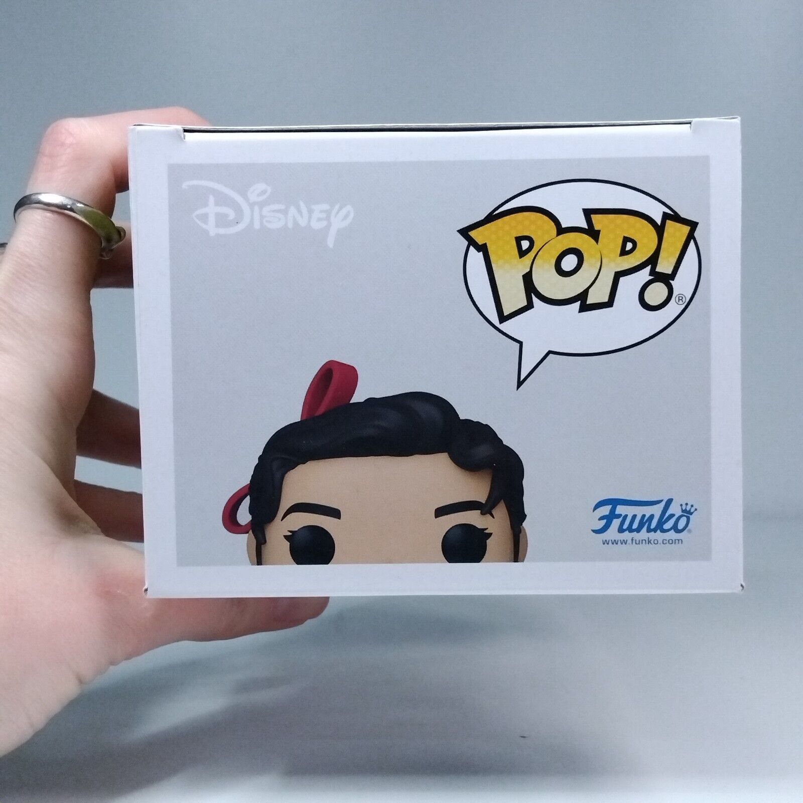 Funko Pop! Disney Encanto Luisa Madrigal Signed Jessica Darrow COA #1147 WS