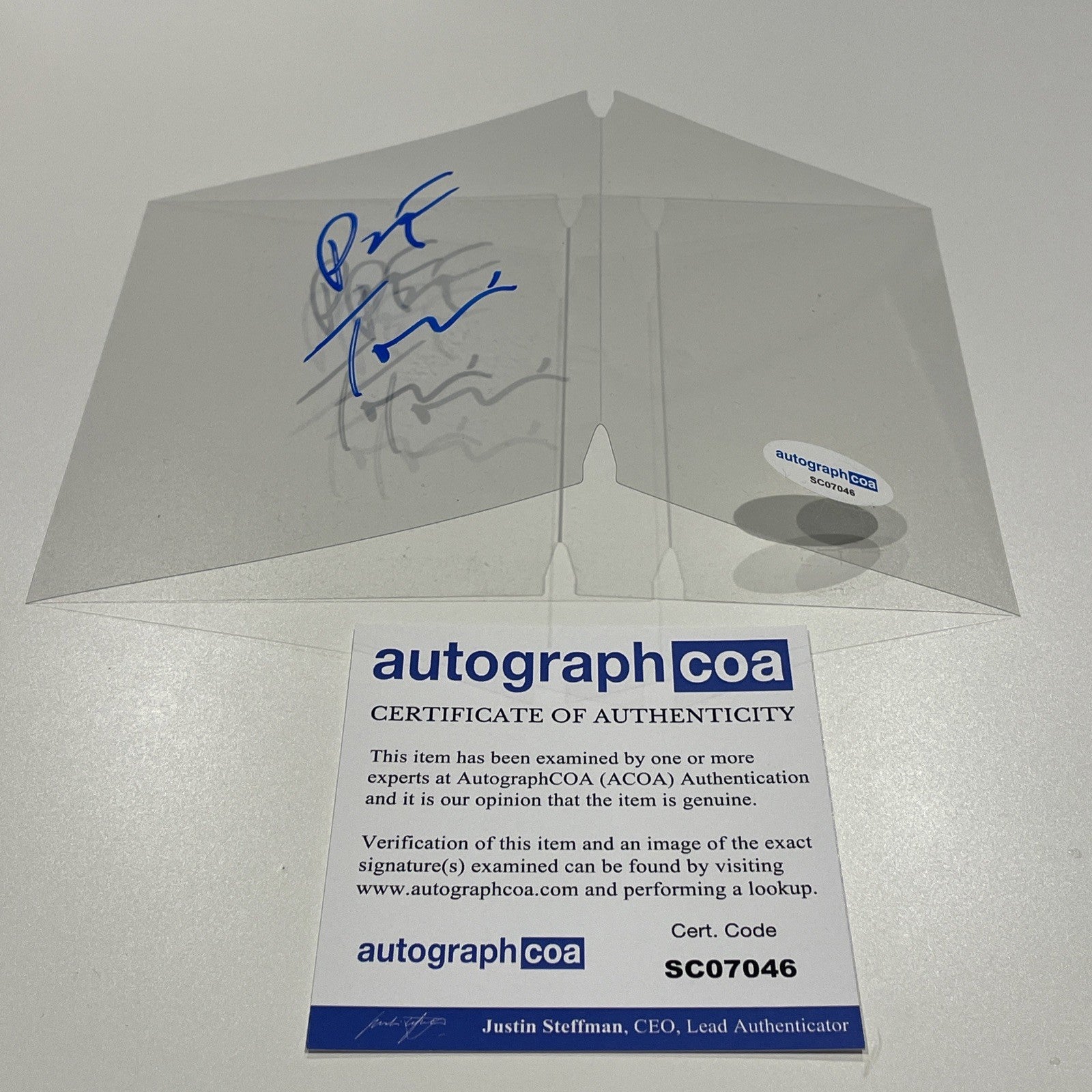 805c0952-1c83-44e7-b6fd-e75c537735f0