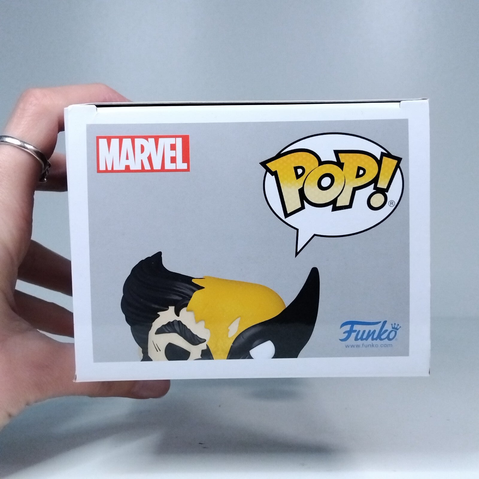 Funko Pop! Marvel Wolverine Battle Damage Exclusive #1375