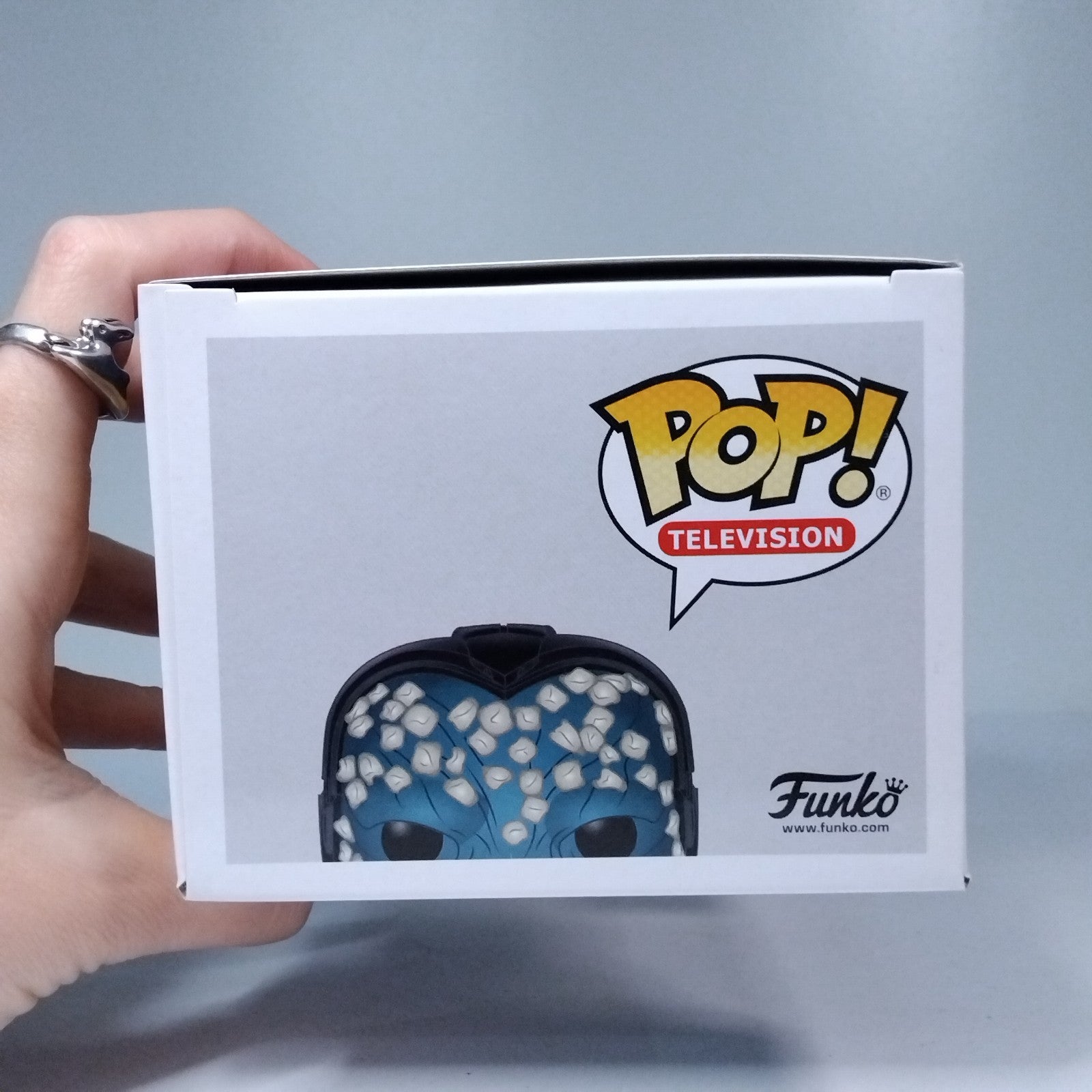 6f84312c-1cb4-4ad6-833a-965634f1bbec