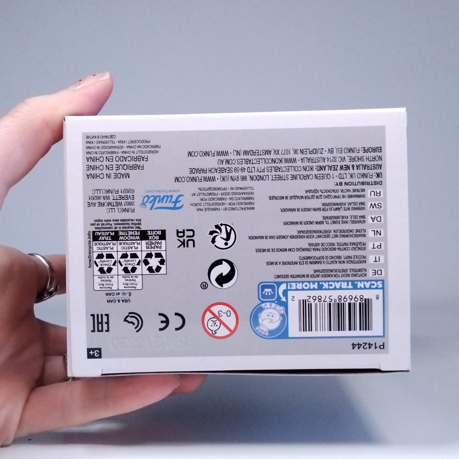 1b967c24-3c7b-4d6c-9913-cd51e1c3f3df