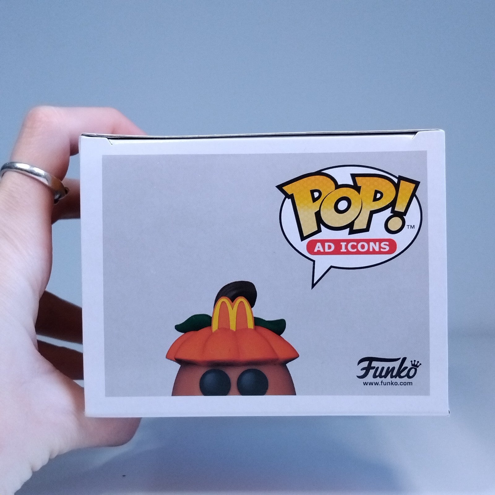 fe72e446-fa24-4954-bcdc-db0999e96822