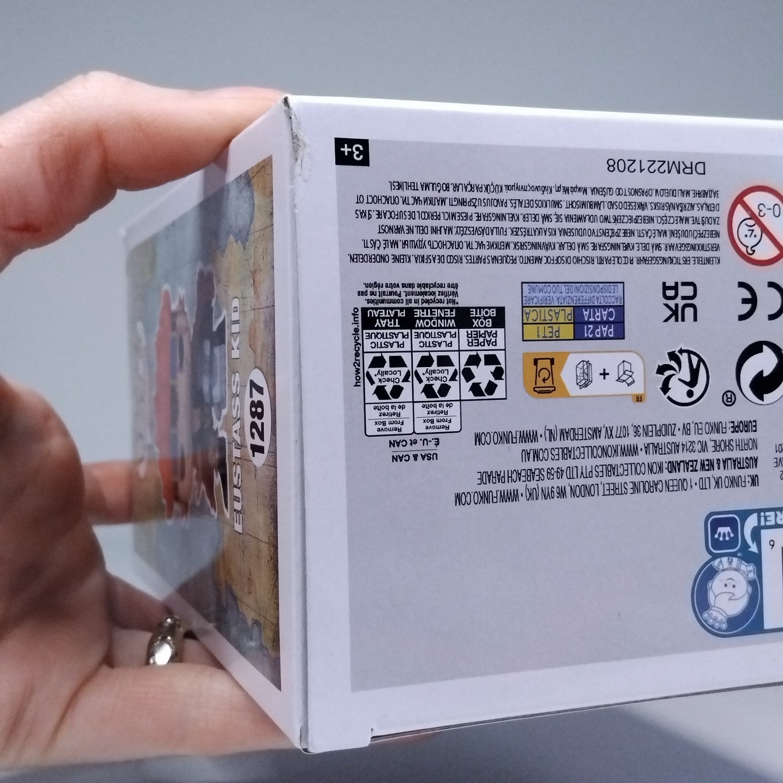 81186532-d3b1-4c80-ac73-e965a48af403