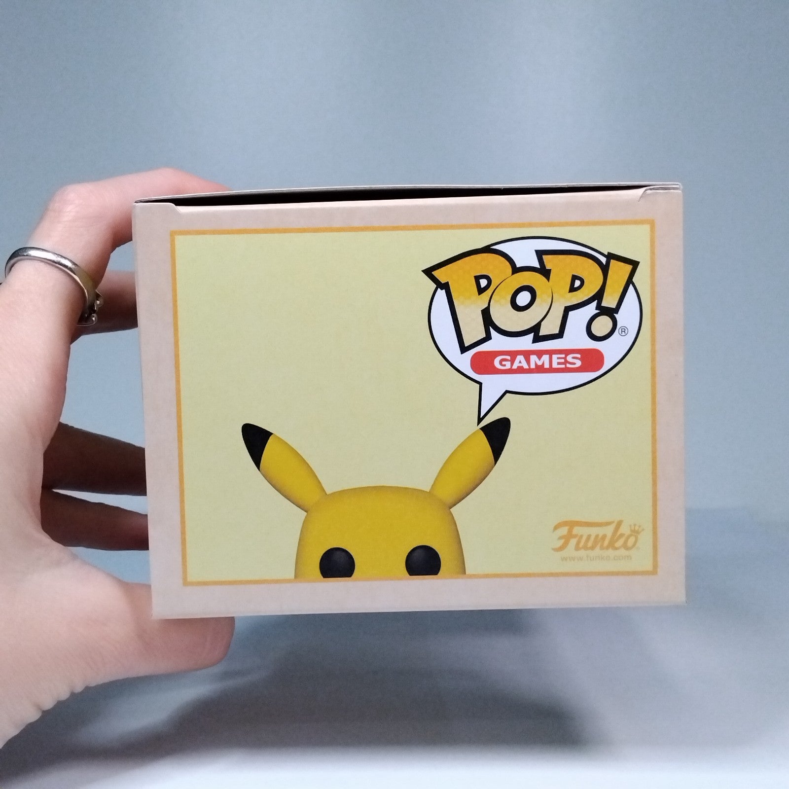 e03e8c7f-7446-442f-b390-408cdb1224ee