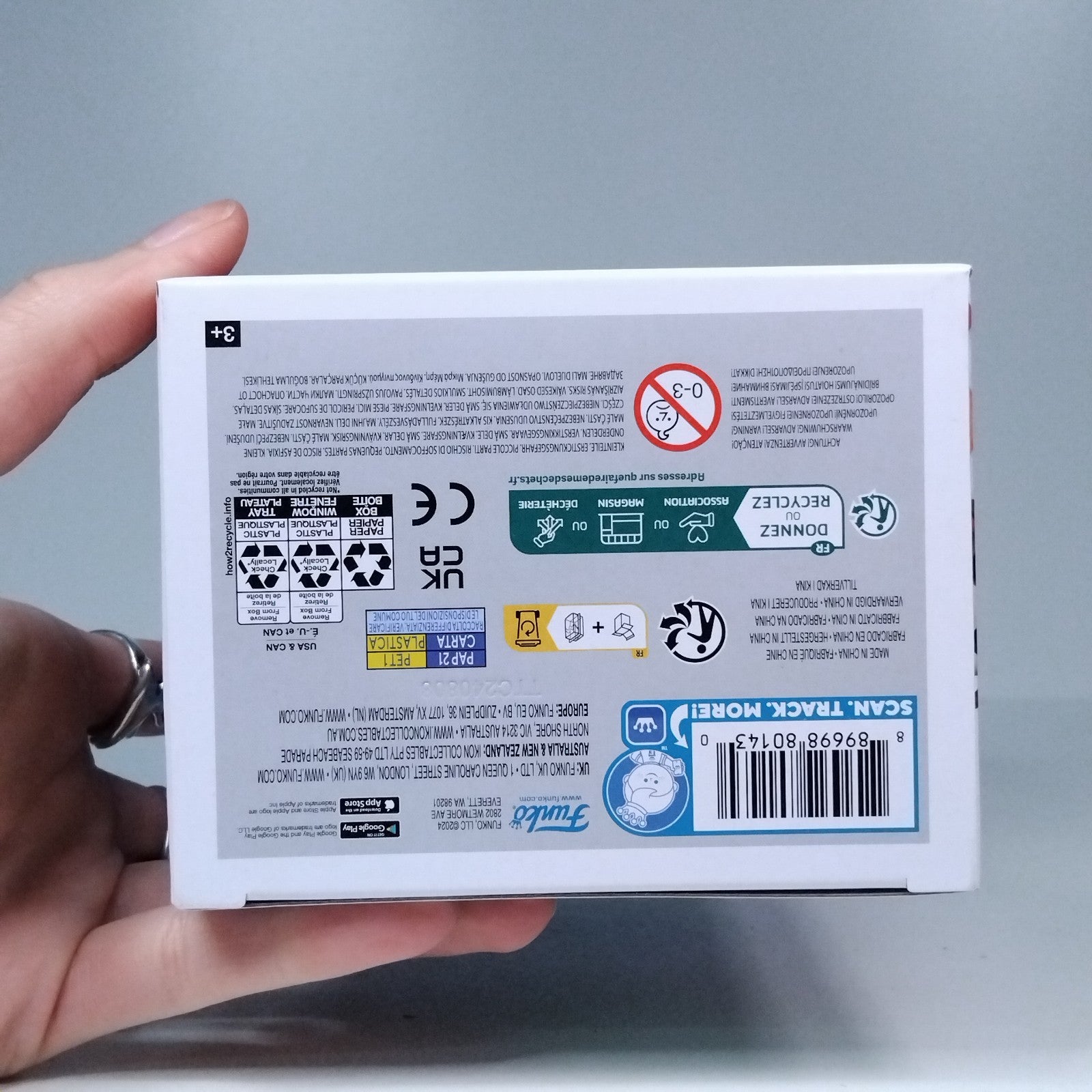 d567a086-5a3d-4d40-b226-a2bfd26040ab
