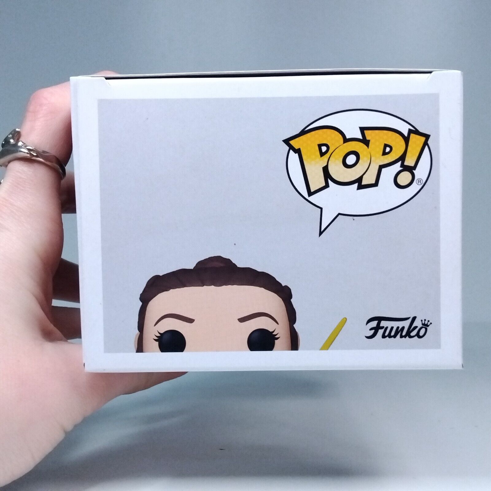 Funko Pop! Star Wars Rey Yellow Lightsaber #432