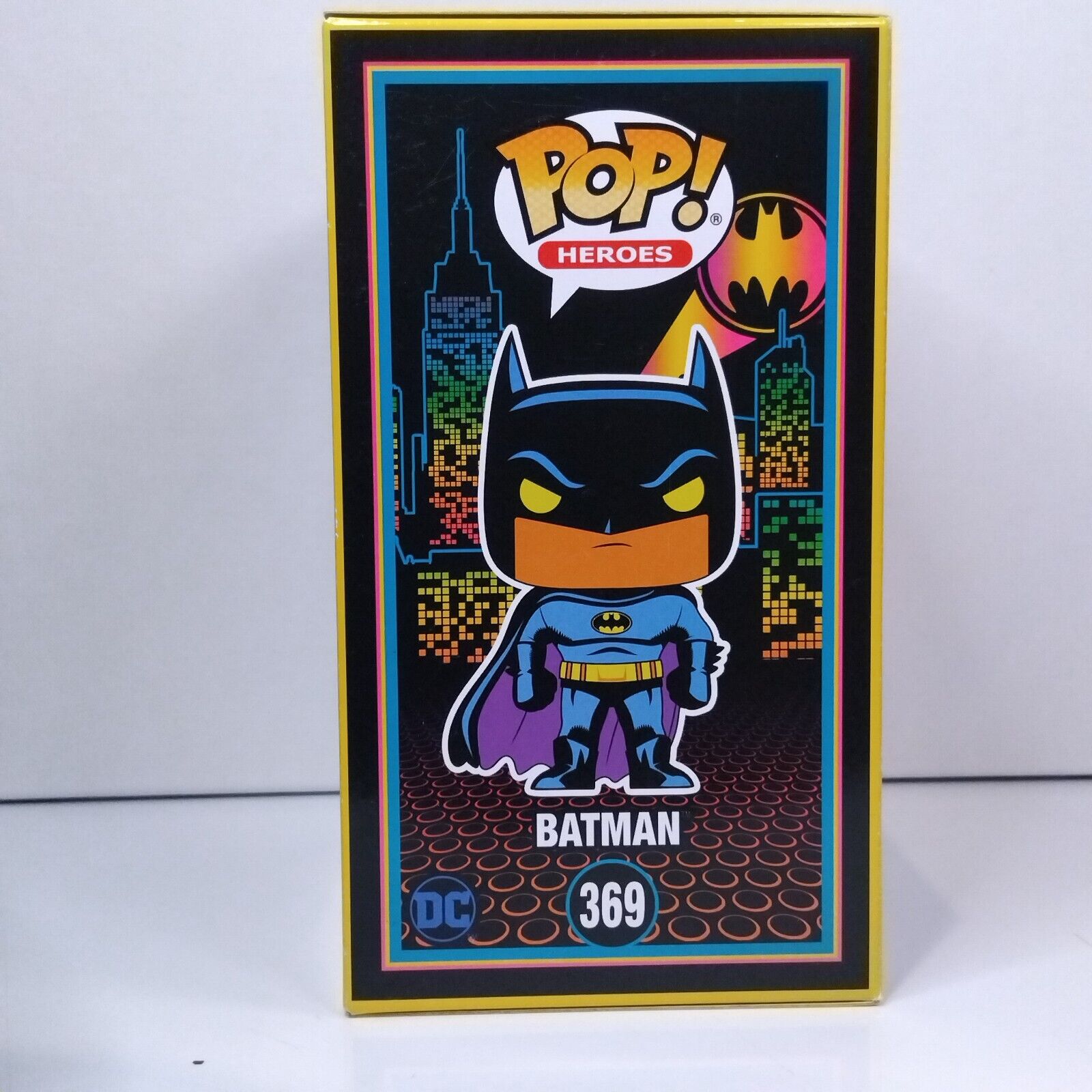 Funko Pop! DC Heroes Blacklight Batman Signed Kevin Conroy COA #369