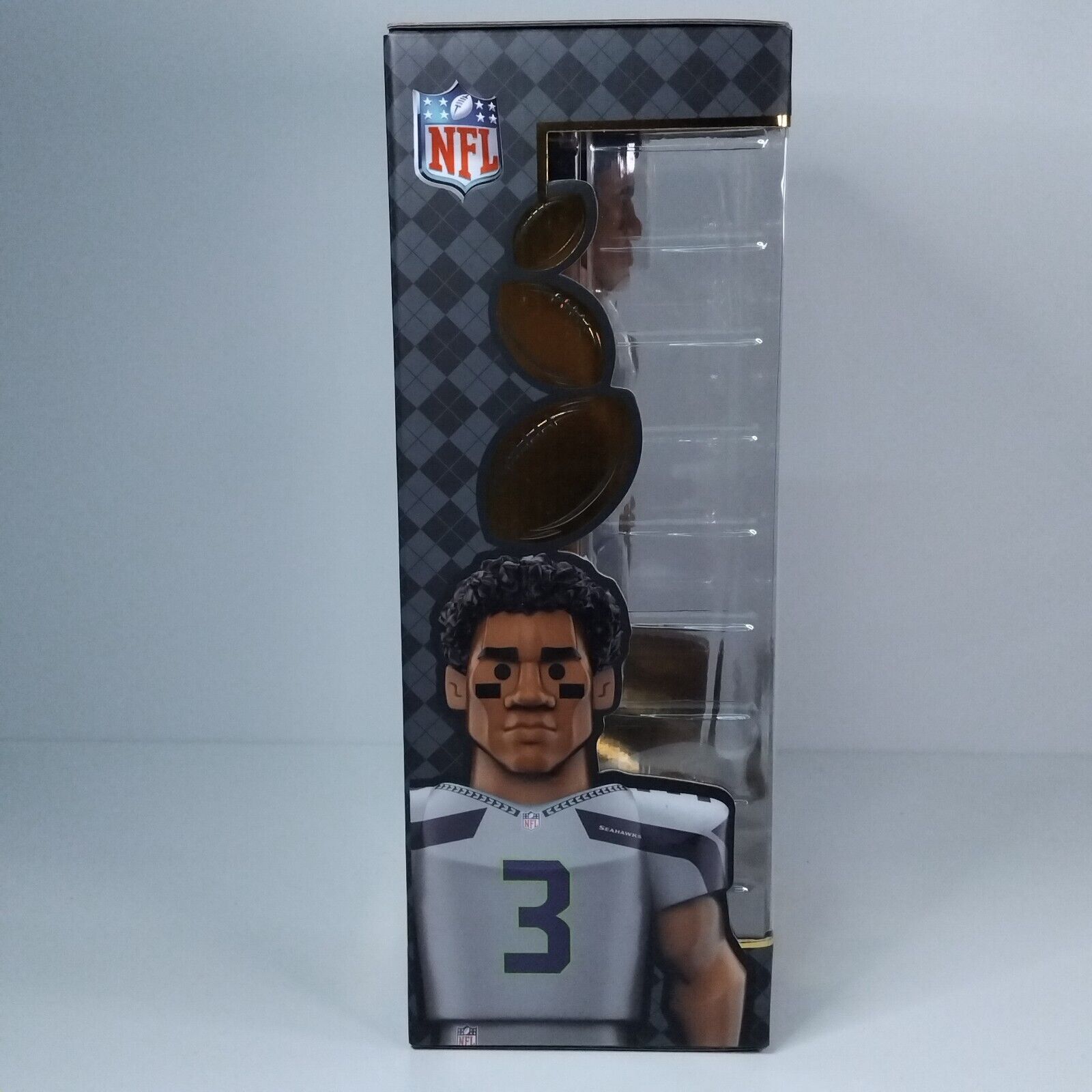 Funko Pop! Sports NFL Football Gold Russell Wilson Grey 10 " Inch 1,500 Pcs