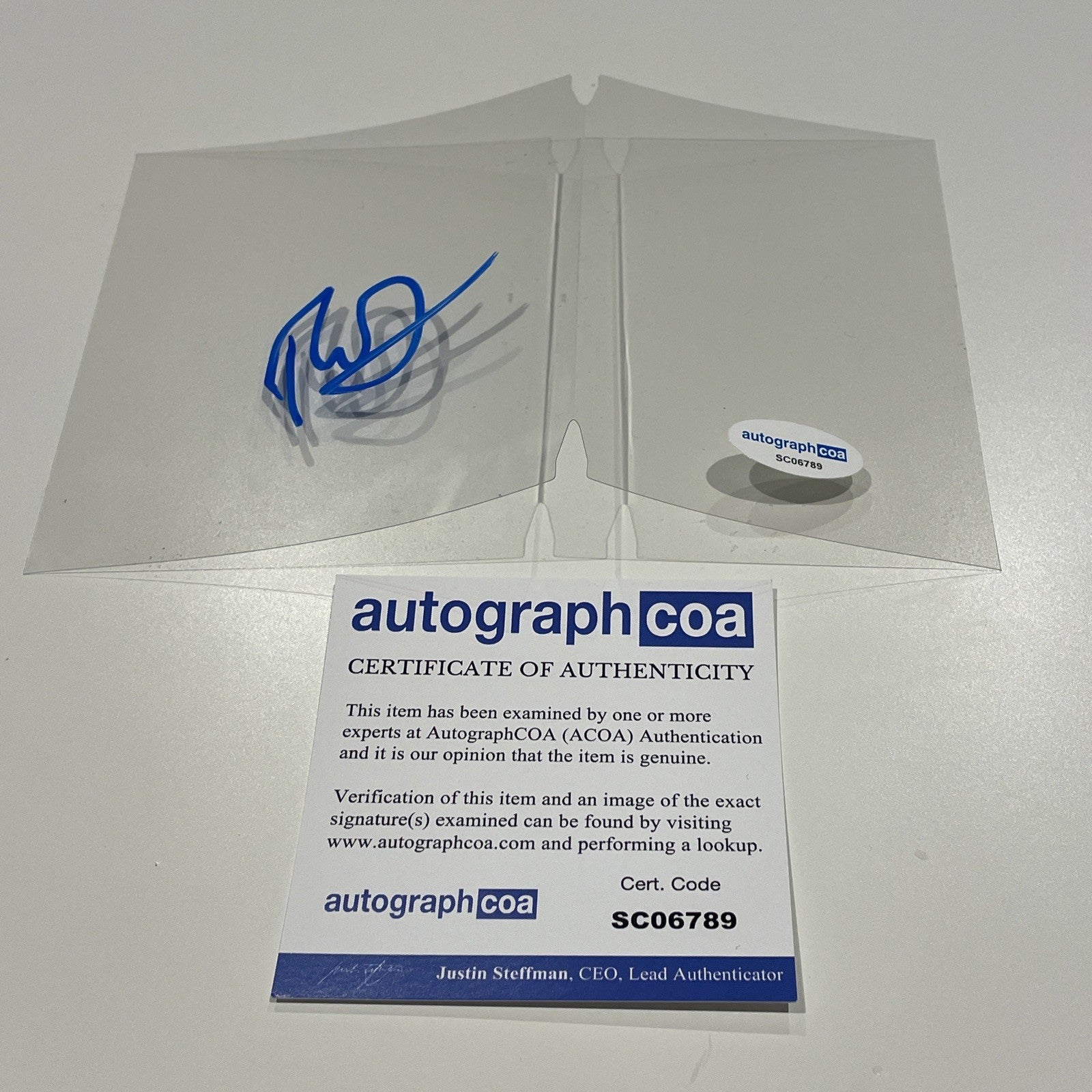 53ece4c9-f003-4e79-802b-5b444e3880bd