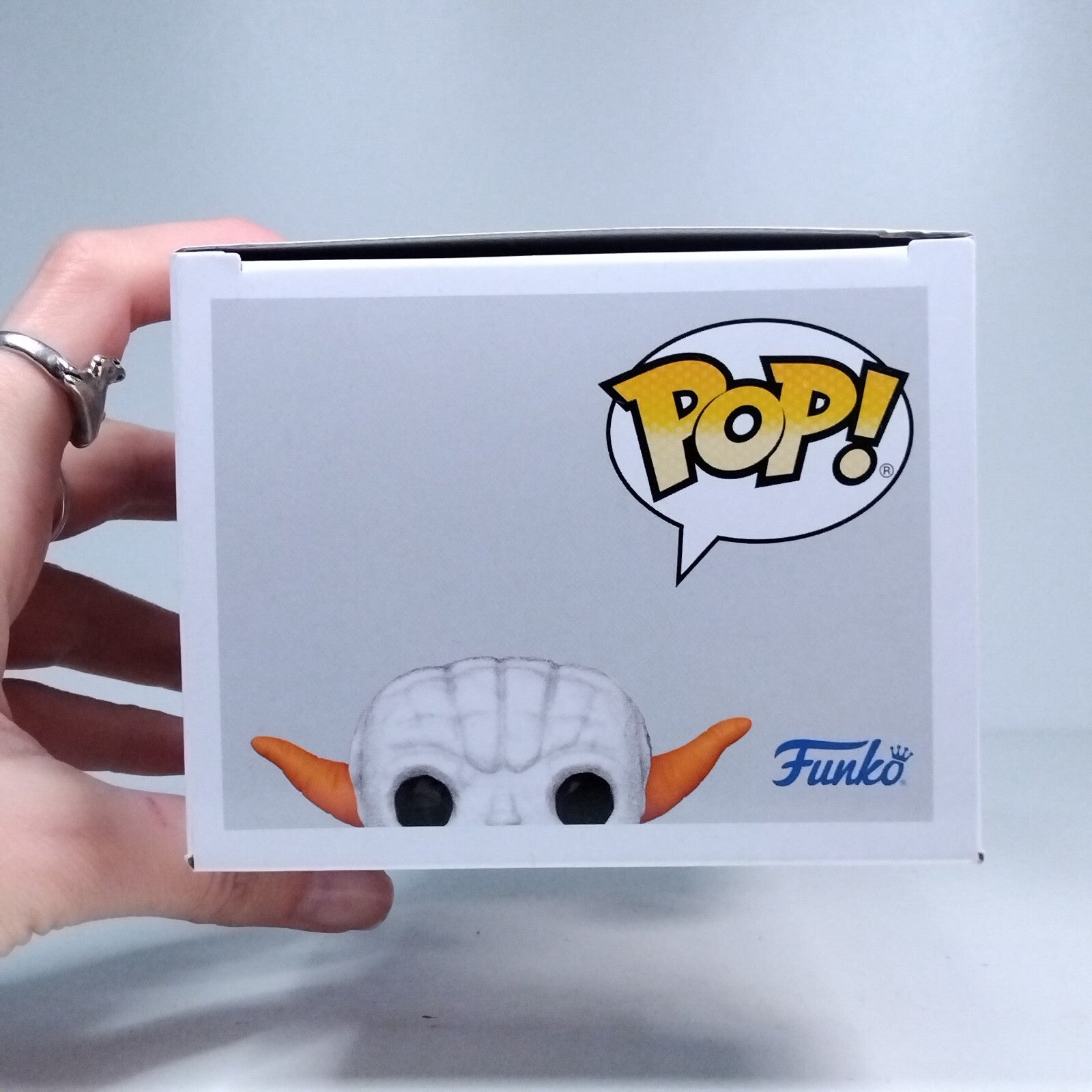 Funko Pop! Star Wars Holiday Snowman Yoda Glitter Exclusive #568