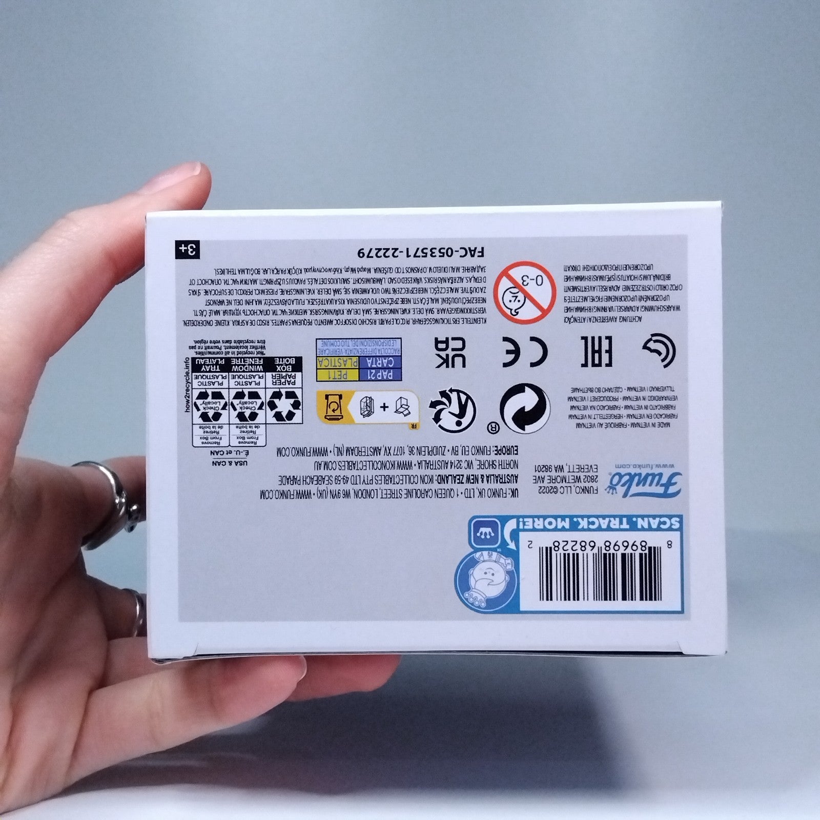 d8dacc99-245f-4034-bbf9-4c63aae26391