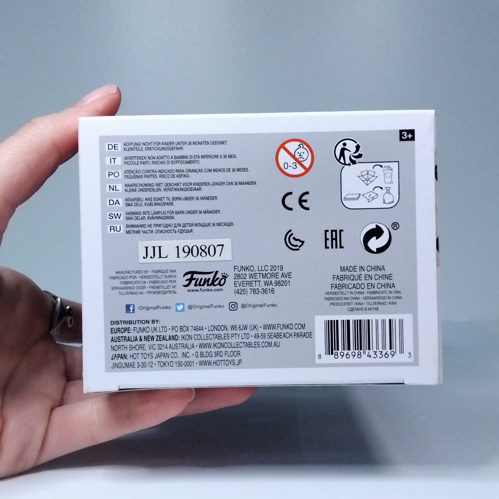 5a84621f-acf4-4d2c-8f04-dd260d354be6