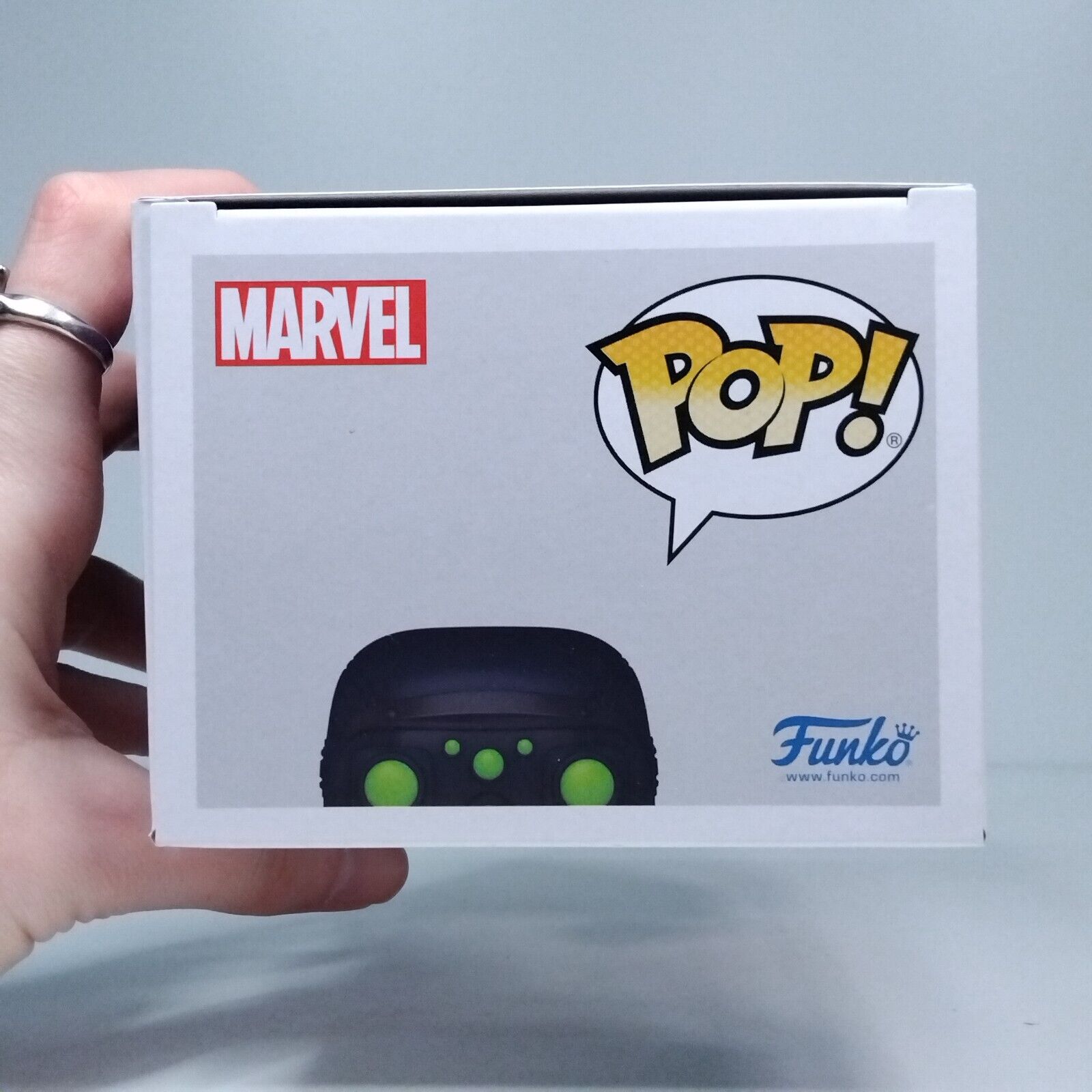 Funko Pop! Marvel Hawkeye Yelena Chase Edition #1213