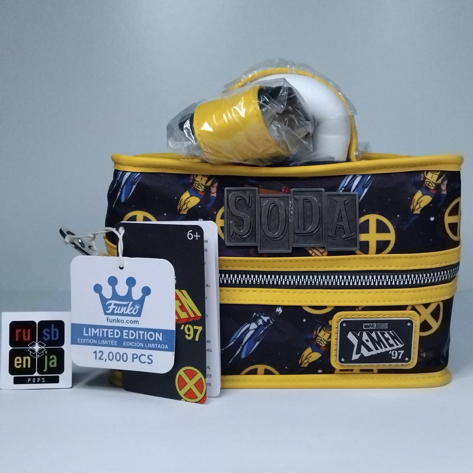 2db0995e-520e-4fe6-a296-48a00956367e