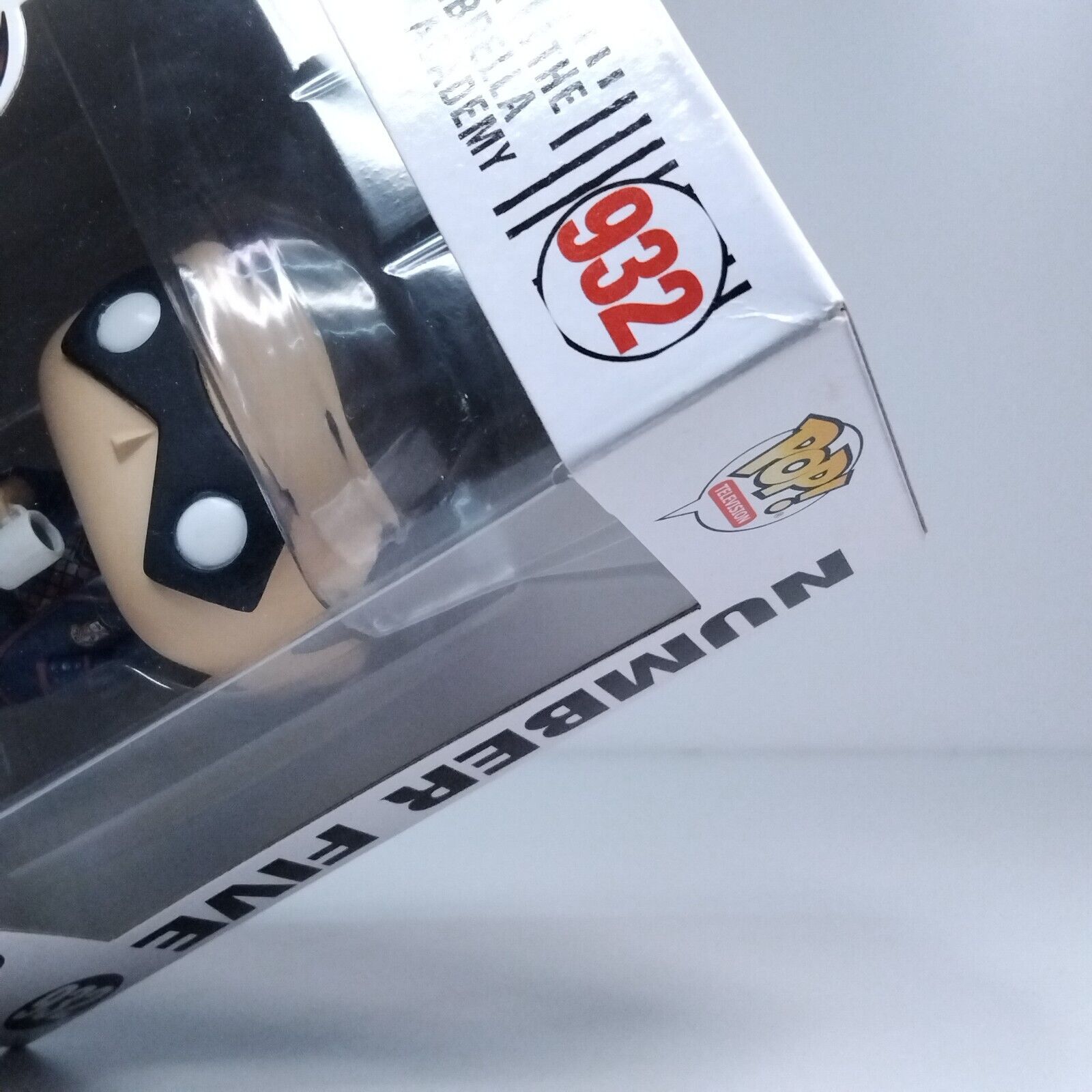 Funko Pop! TV The Umbrella Academy Number Five Chase #932